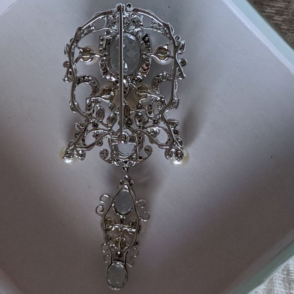 18K/Diamond/Aqua/Pearl Brooch Victorian Style - Picture 11 of 15